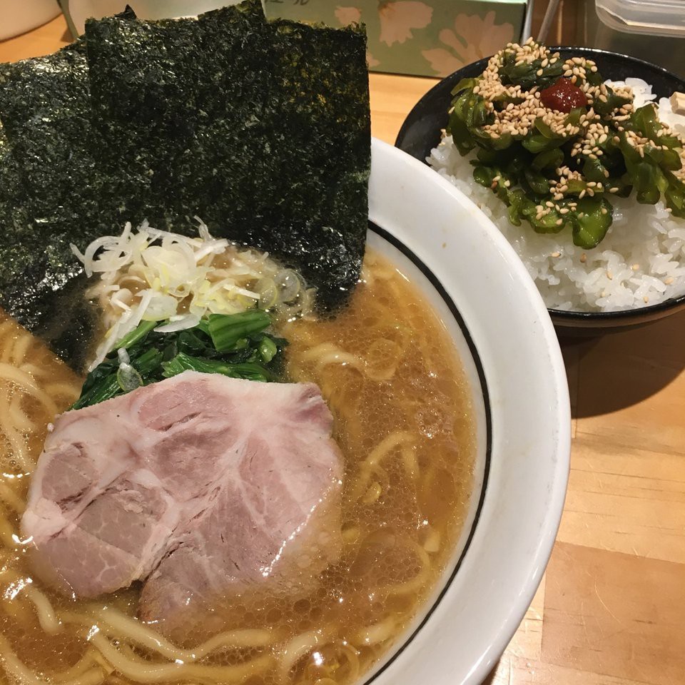 横浜家系ラーメン 黒帯 - メイン写真: