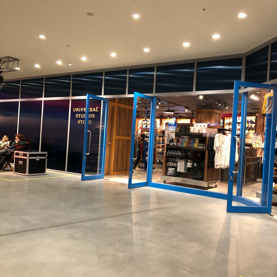 ユニバーサル スタジオ ストア ユニバーサル シティ ウォーク 大阪 店