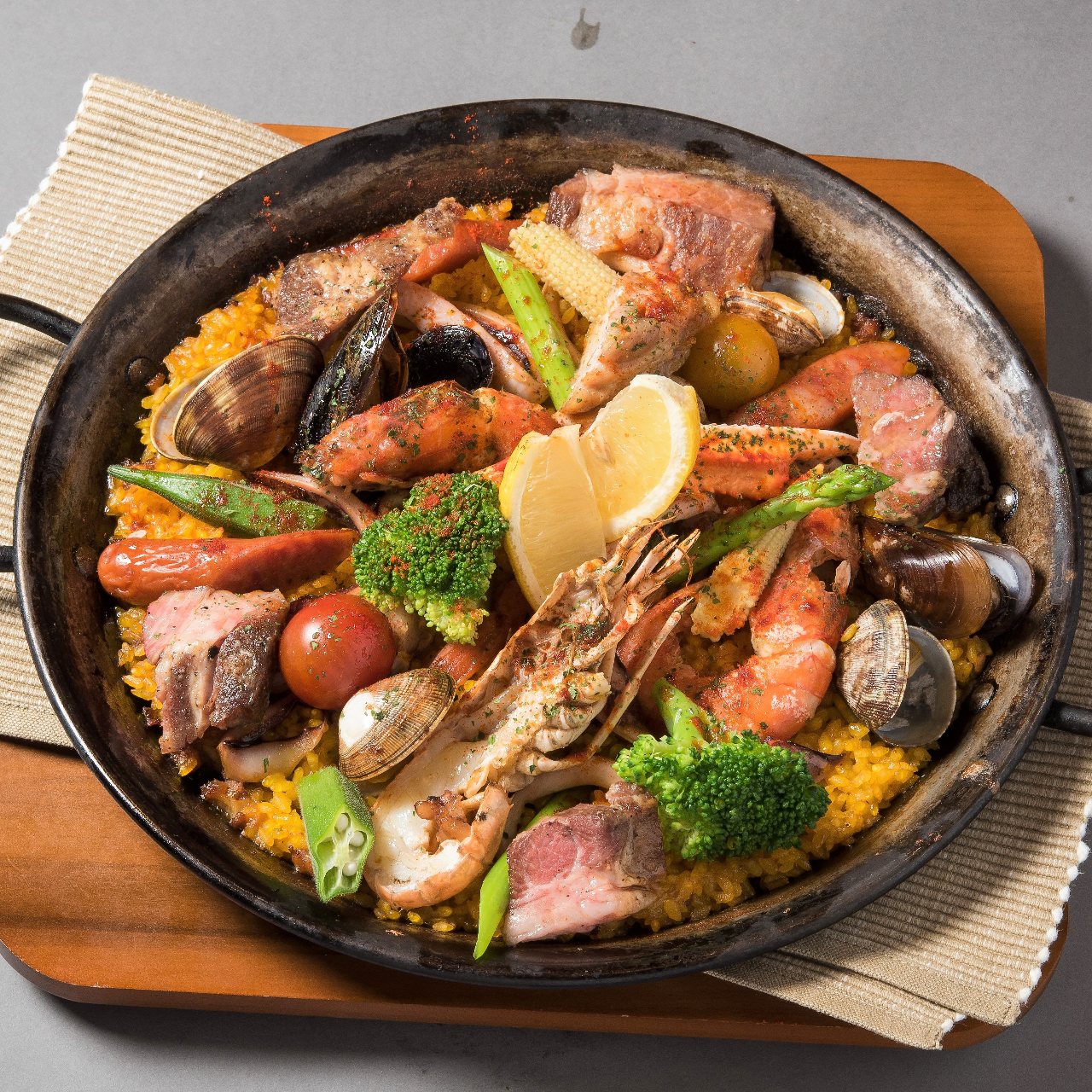 The 3 Best Paella in Bunkyoku