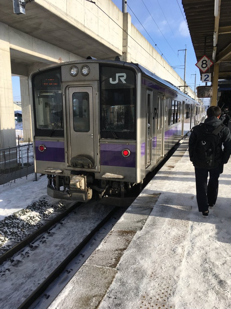 Kuriyagawa Station (厨川駅) - メイン写真: