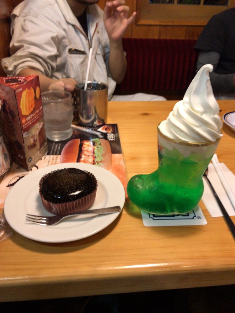 Komeda's Coffee (コメダ珈琲店 豊川末広通店) - メイン写真: