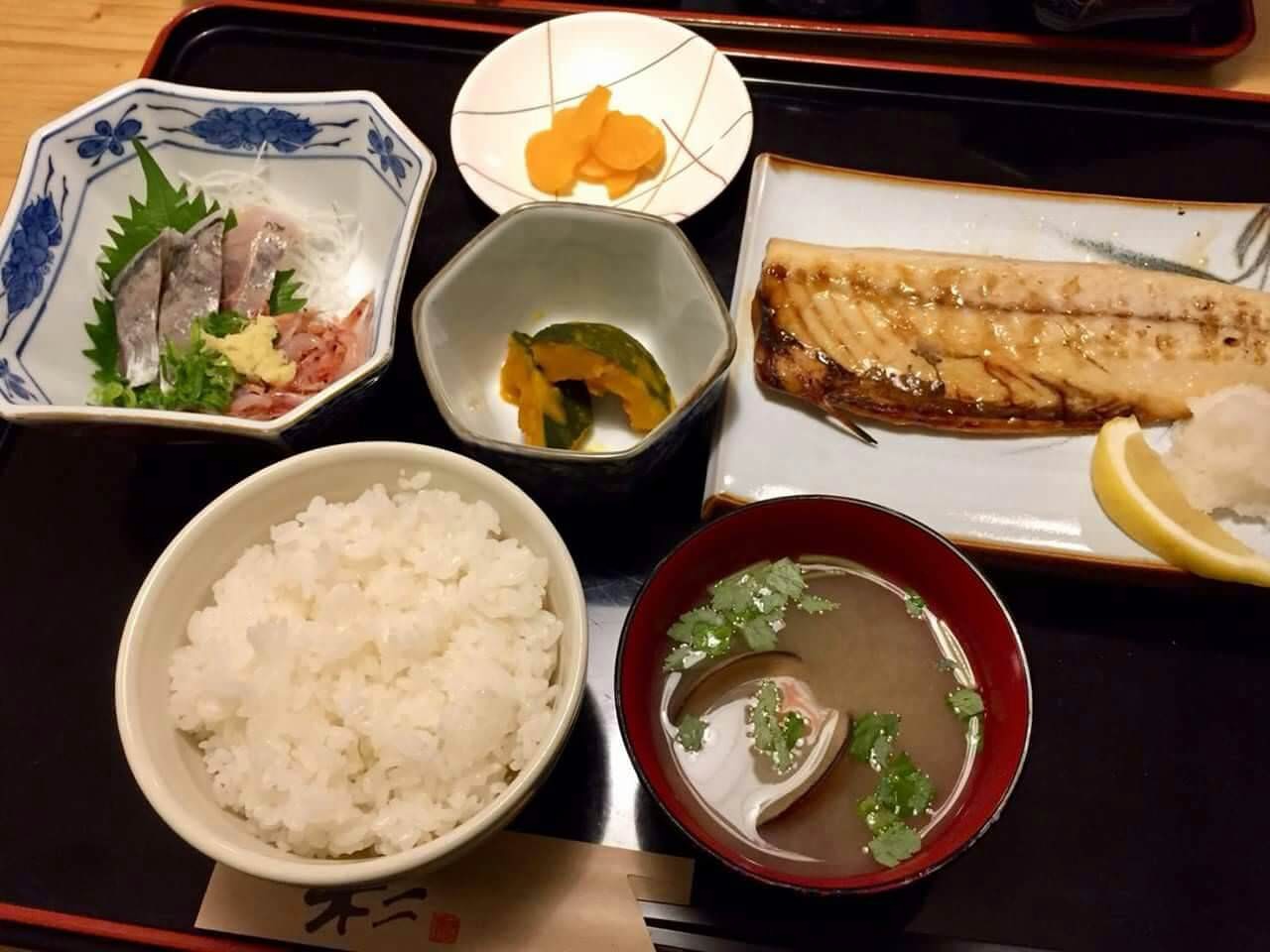 The 3 Best Dried Fish Set Meal in Atamishi