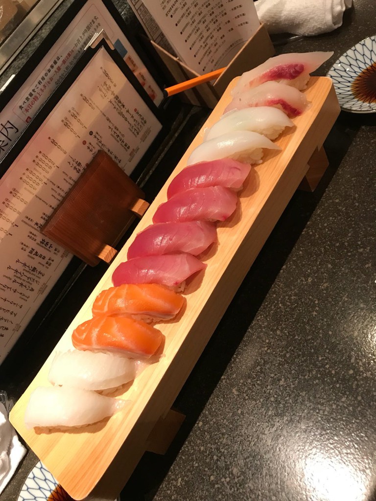 Tsukiji Tama Sushi (築地玉寿司) - メイン写真: