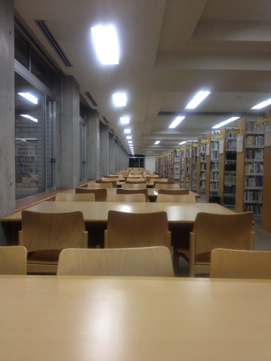 中部大学附属三浦記念図書館 - メイン写真: