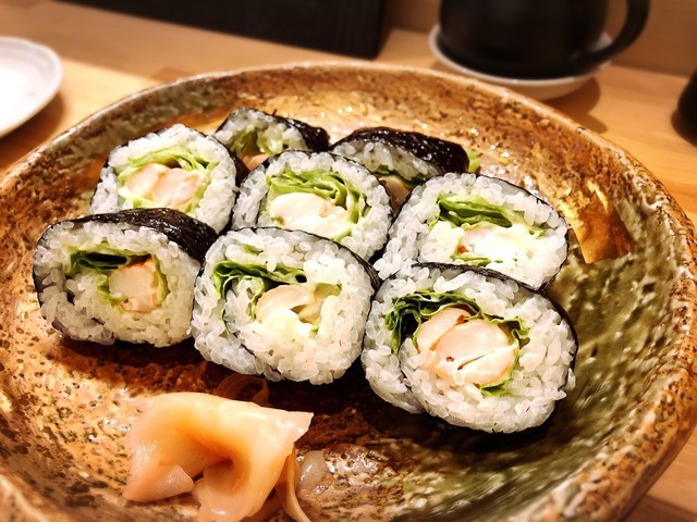 寿司の味楽 - メイン写真: