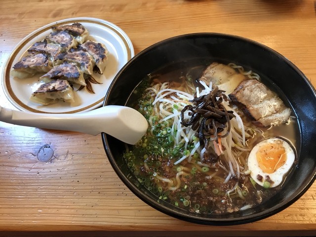 裕福ラーメン専門店 - メイン写真: