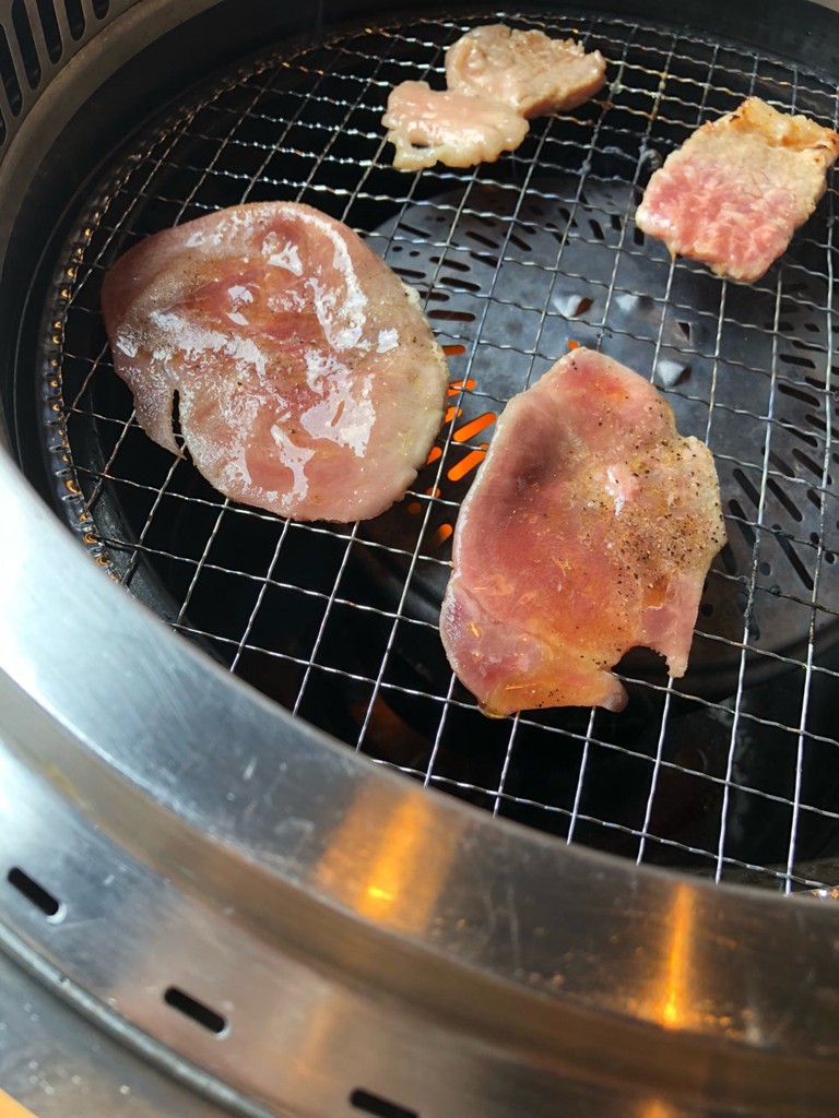 焼肉きんぐ 沖縄美里店 - メイン写真: