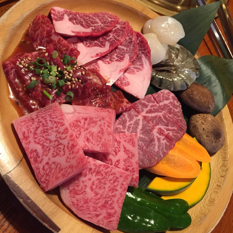 焼肉・しゃぶしゃぶ ろぐ亭 - メイン写真: