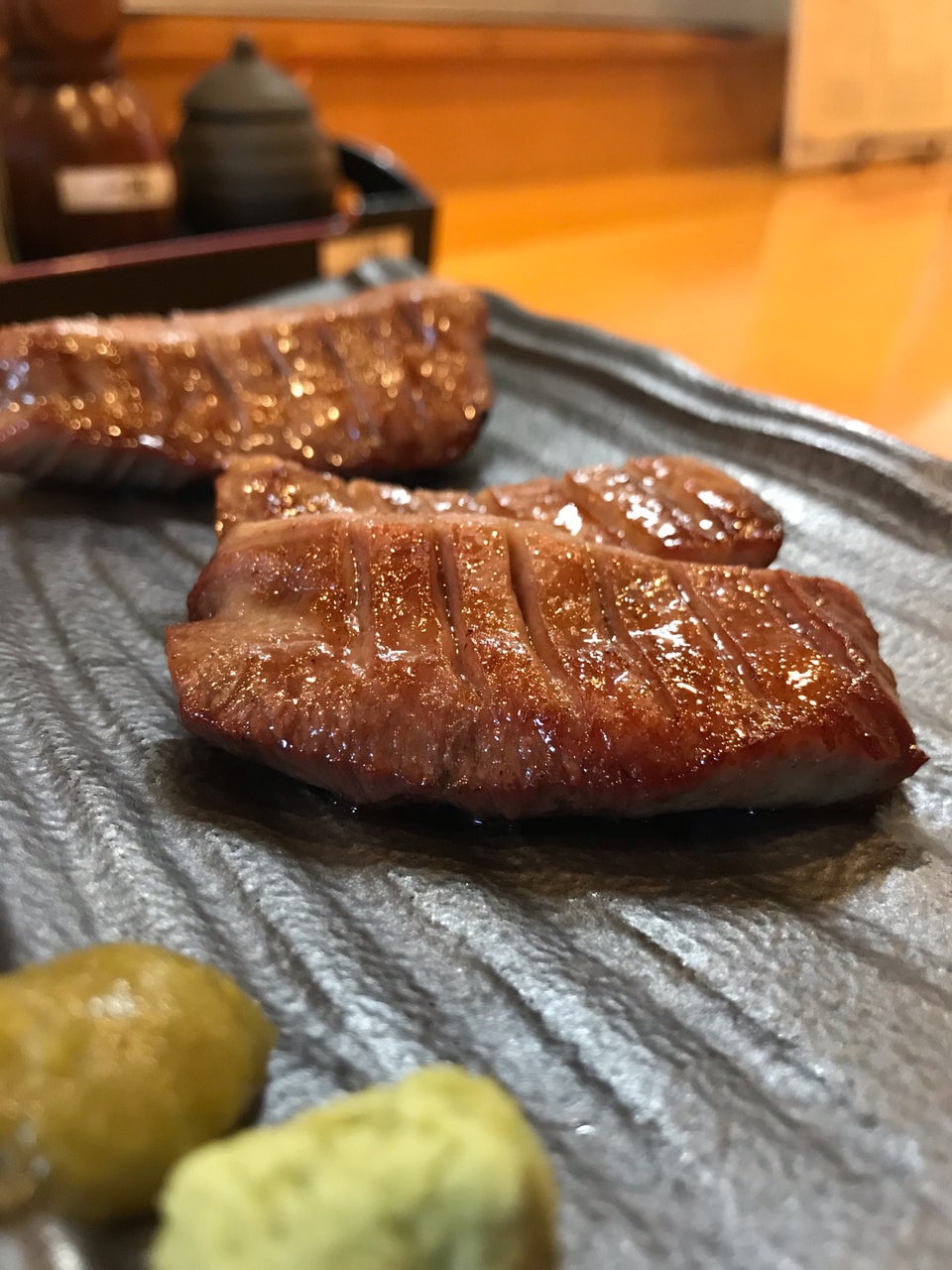 牛たん炭火焼 仁 盛岡分店 - メイン写真: