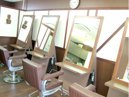 The 3 Best Beauty Salon near sadowara Station