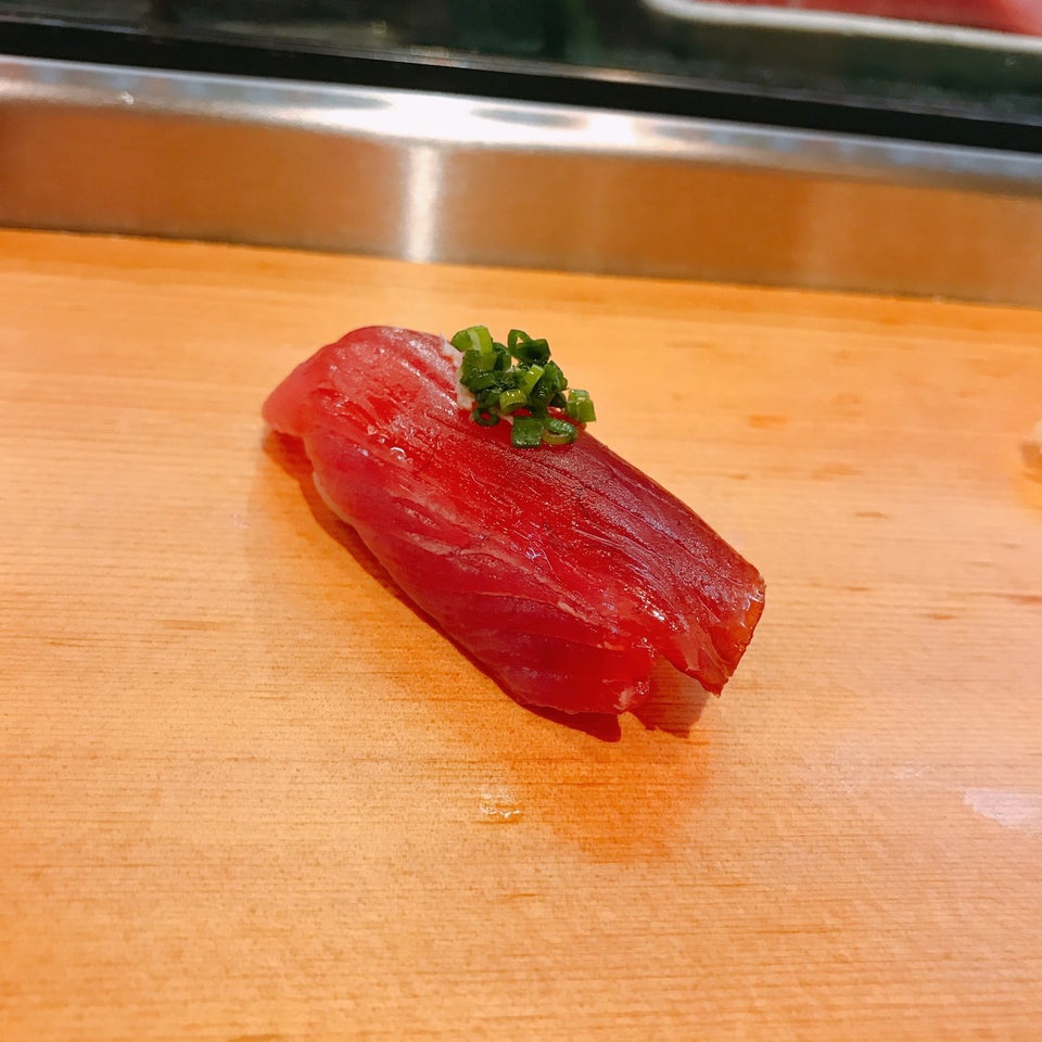 Tsukiji Kagura Sushi (つきぢ 神楽寿司) - メイン写真: