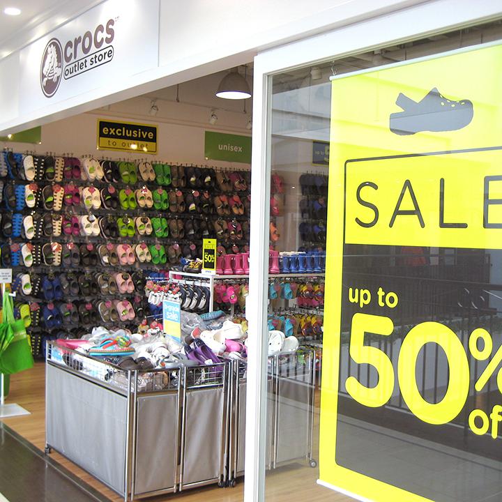 クロックス Crocs アウトレット神戸店