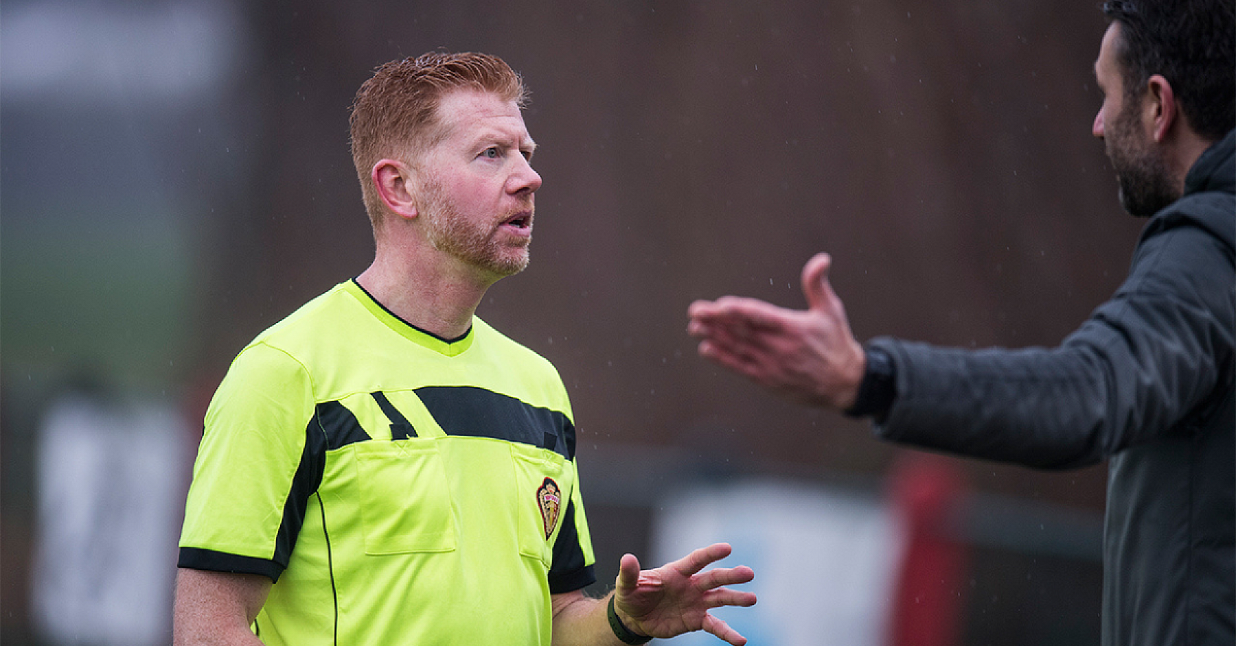 Frederik voetbalscheidsrechter 1200 x 628 px Frederik voetbalscheidsrechter 1200 x 628 px