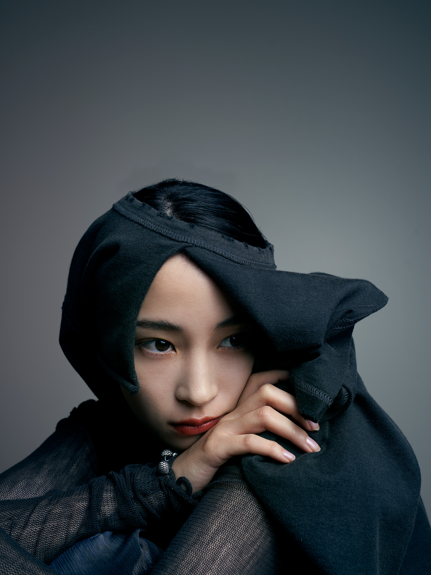 Suzu Hirose in PERVERZE featured on DEW Magazine | PERVERZE
