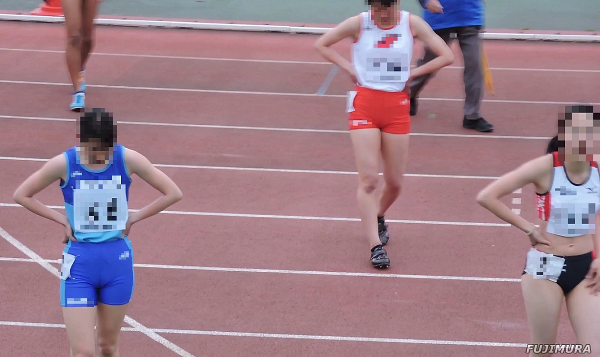 陸上競技大会女子800m【動画】スポーツ編 3202と3303セット販売 gallery photo 1