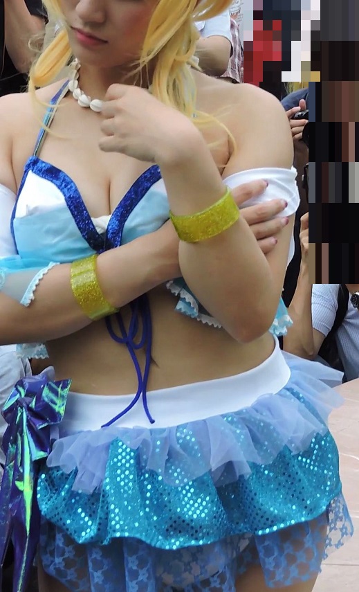 コスプレ2017夏おっぱい谷間肉付きの良いエロ尻【動画】イベント編 3856 gallery photo 1