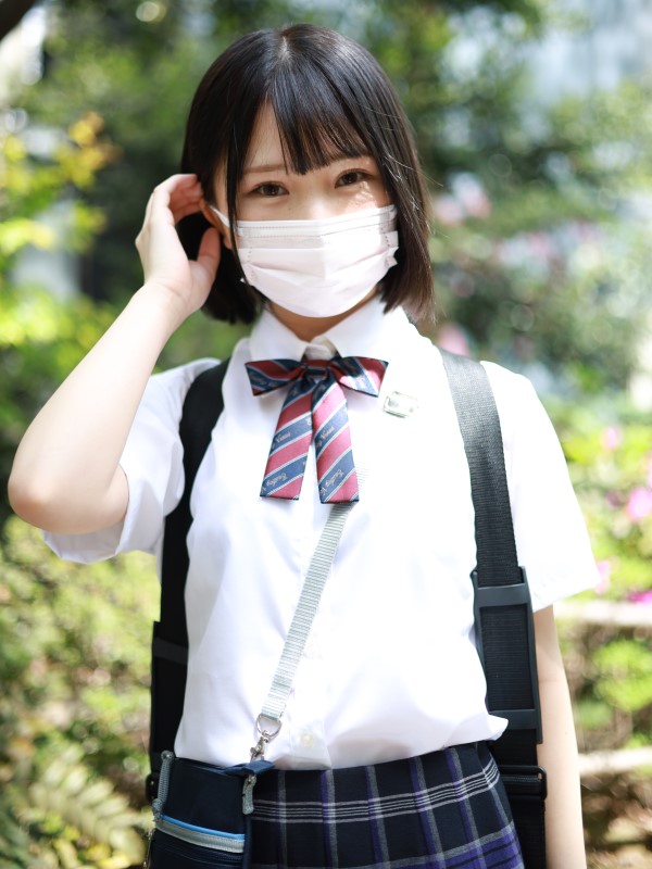 学性服