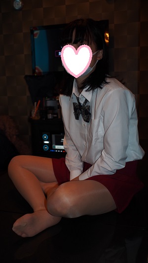 美脚タレント！A○B研究生系♡初々しい１８歳制服や私服で（肌色ストッキング）9最終章 gallery photo 3