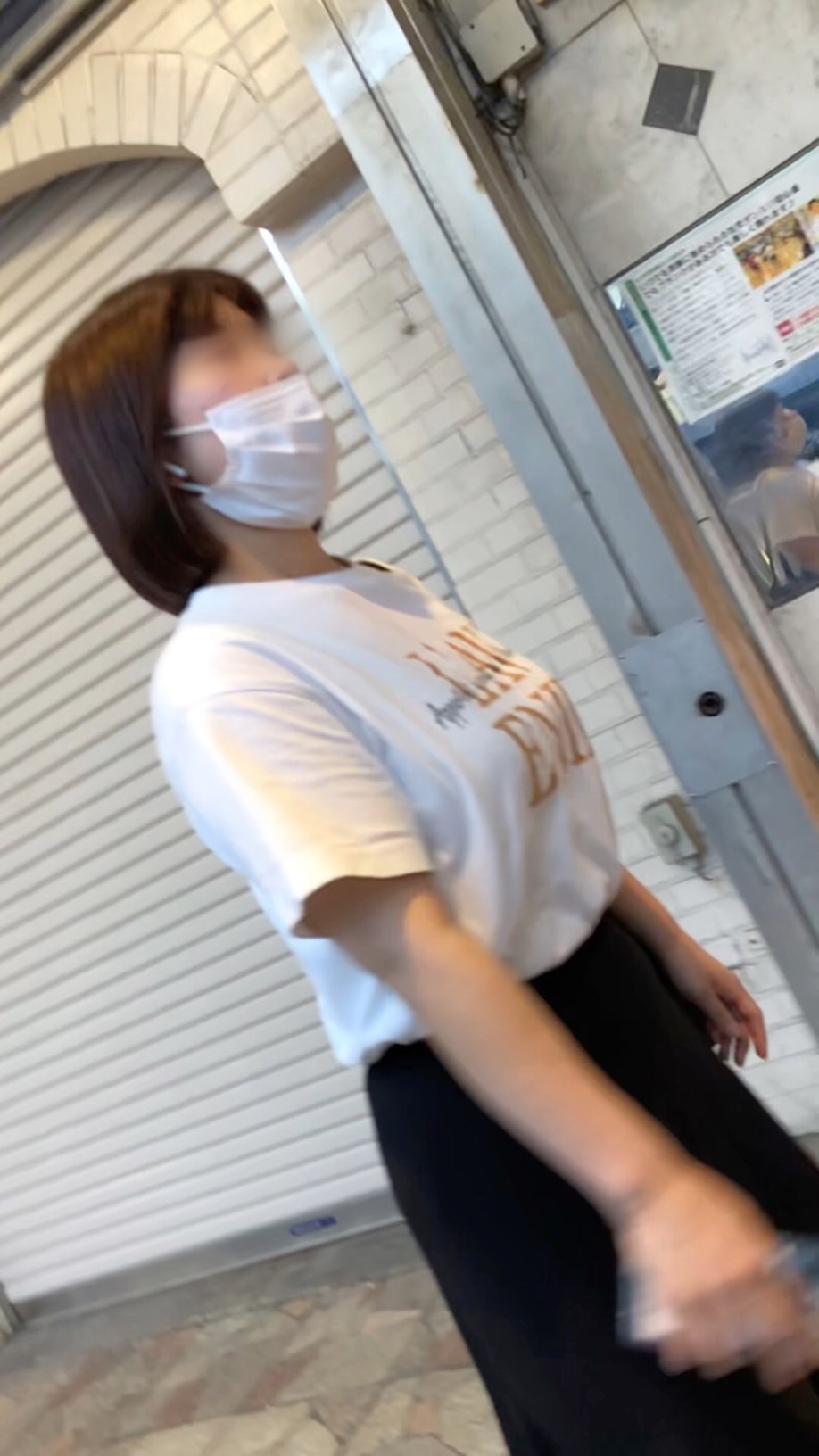 【横からの眺め280】街で見かけた爆乳お姉さんのオッパイ乱舞に大興奮！！