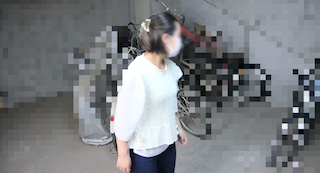 路上でナンパしたセクシーすぎる人妻に野外フェラしてもらったらまさかのごっくん？！