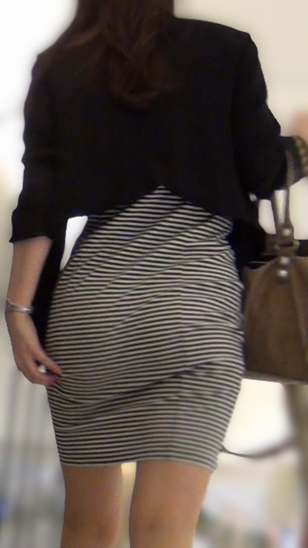 Stm.013 タイトミニ ワンピースお姉さん