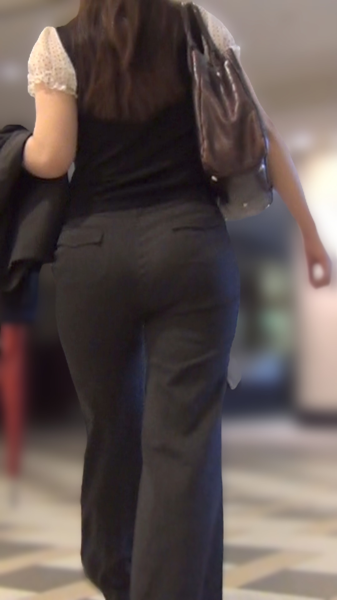 Stm.014 パツパツ パンツスーツお姉さんたち