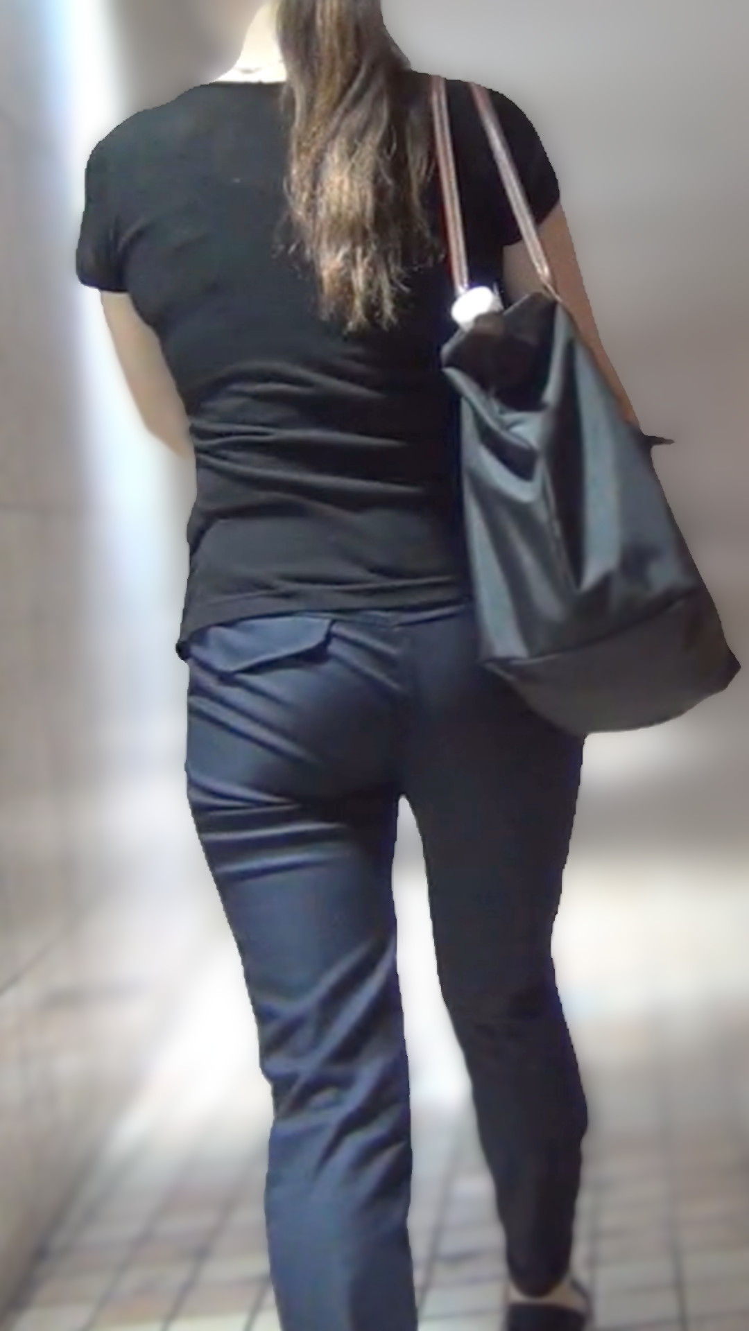 Stm.014 パツパツ パンツスーツお姉さんたち