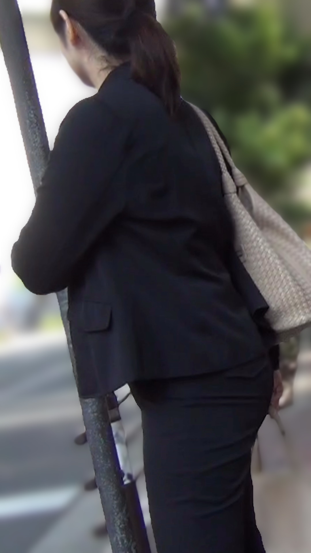 Stm.014 パツパツ パンツスーツお姉さんたち