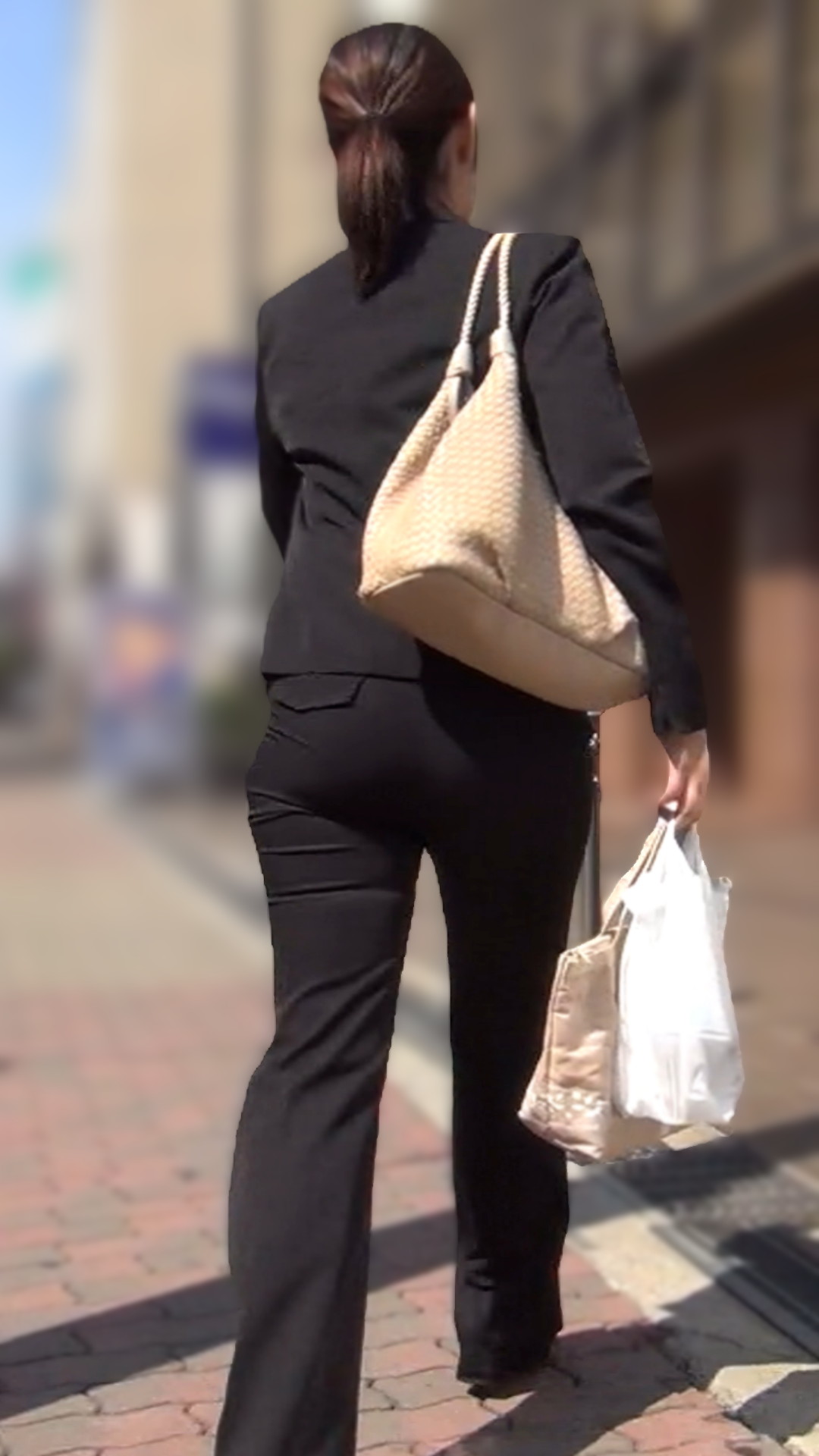 Stm.014 パツパツ パンツスーツお姉さんたち