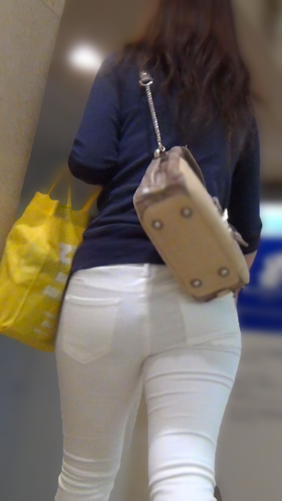 Stm.017 むちっ デニムお姉さんたち