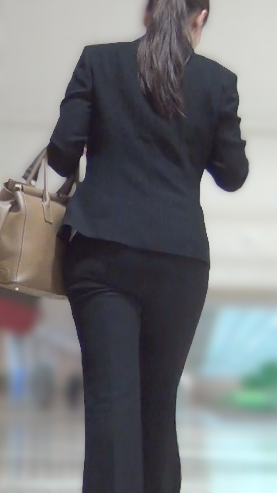 Stm.019 パツパツ パンツスーツお姉さん14