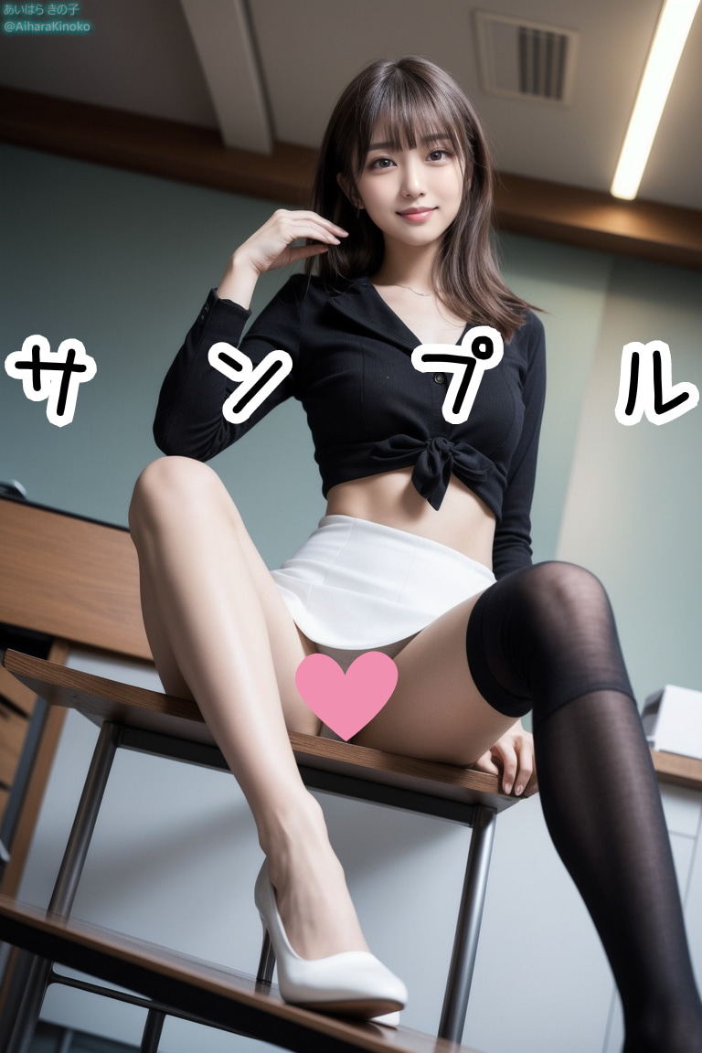 美人OLにパンスト美脚で誘惑される集【たまにパンチラ】