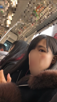 電車内風景②(カメラ目線、お姉さん、バレ、JD、横撮り)