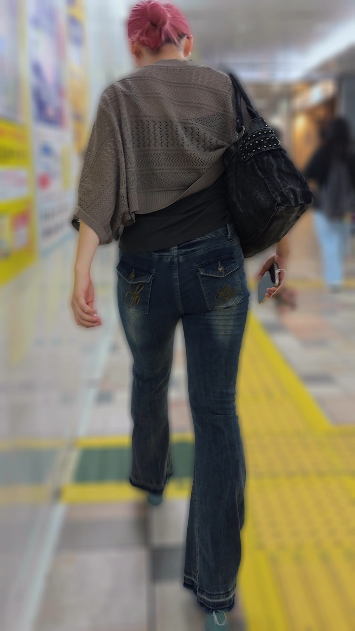 透視記録0030「カジュアルスタイルなJDを全身透視で鑑賞」(全3名)