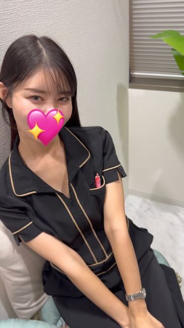 美容お姉さん私服ロングブーツとお仕事服の靴下足裏・つま先