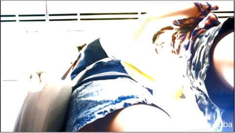 可愛いJKちゃん３人のロリ柄パンティ丸見え！