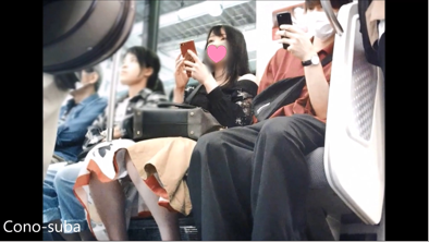 オシャレなOLさんのピンクのパンティ丸見え！