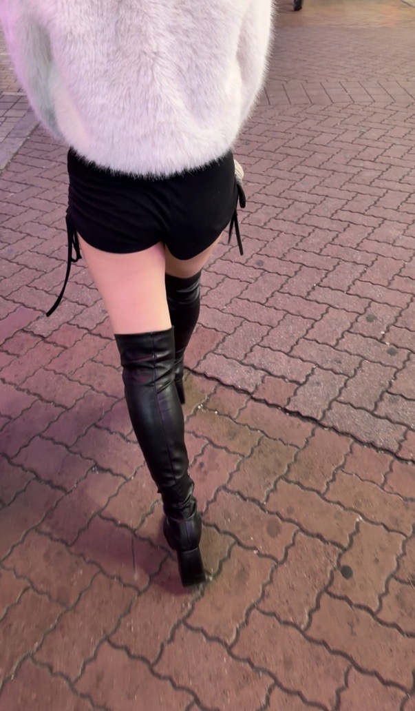 ヒップコレクションVol.55 美肌美脚素敵な食い込みの生足ショーパンJDちゃん達2選