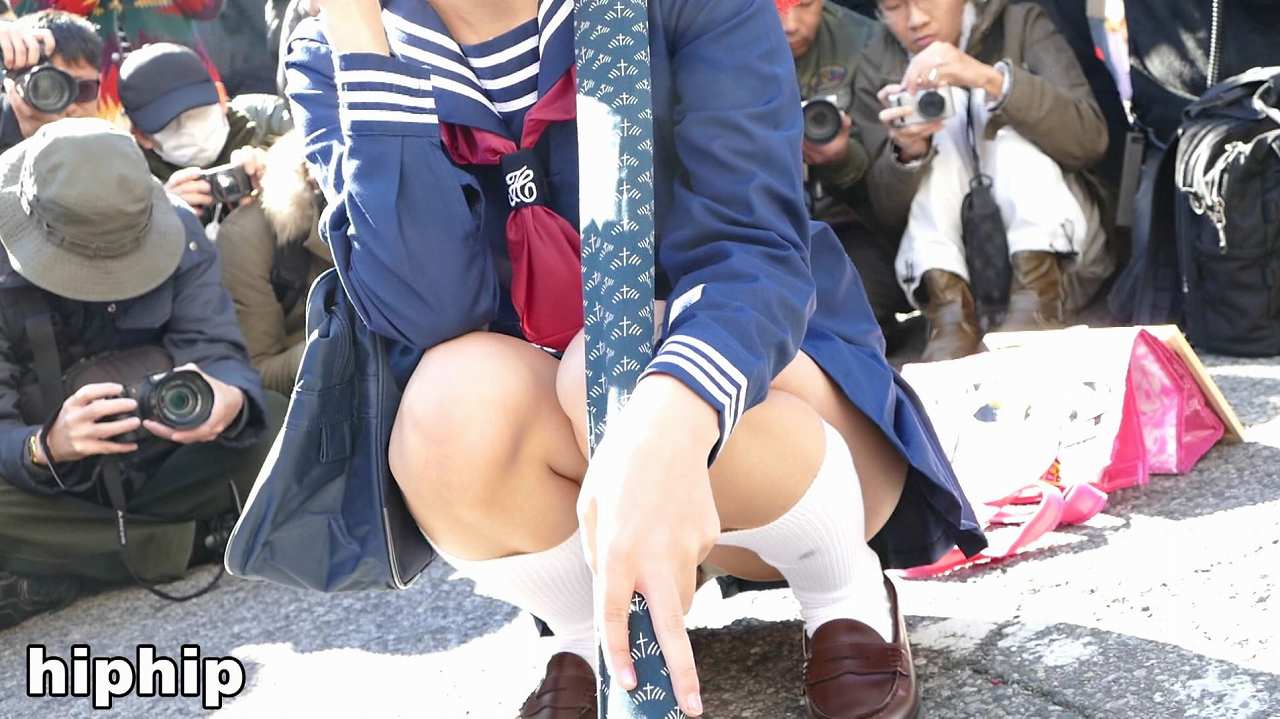 【超高画質フルHD動画】乱れまくりのコスプレイベント！露出しまくるコスプレイヤーVS暴邸錥するカメコ達NO-3