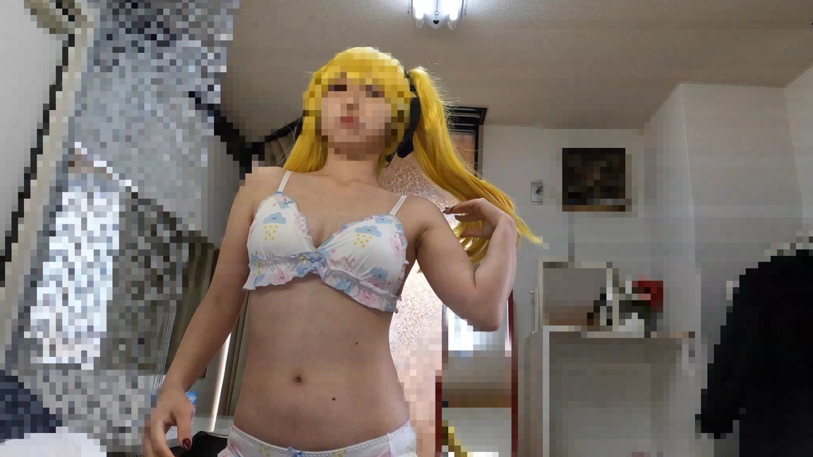 【新コスプレイヤー盗撮㊶】～いつものレイヤーさん、クソ可愛いパンツ丸見え♡～