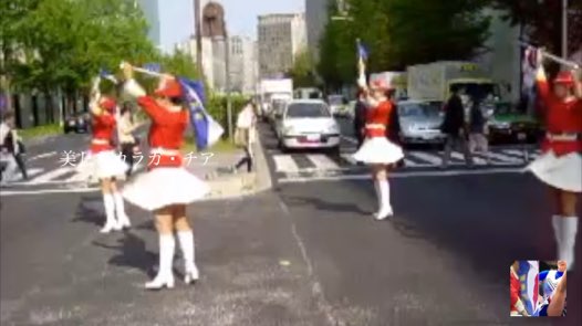 伝説画像　(M) カラーガード　パレード演技01