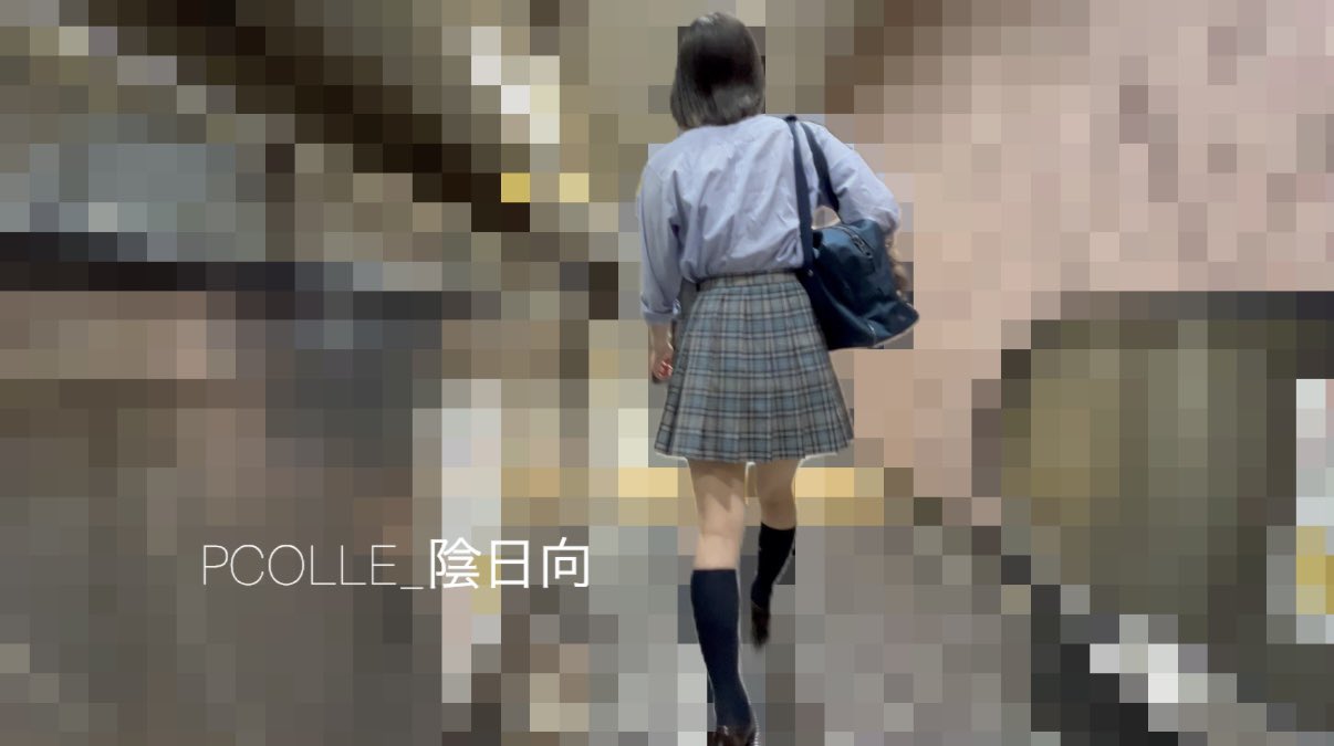 陰日向Vol.55 有名校色白透明感な清楚系制服女子の風チラ逆さ撮り【3日分】