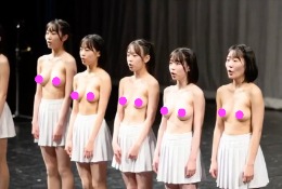 【全編見えっぱなし】おっぱい丸出しの合唱コンクール