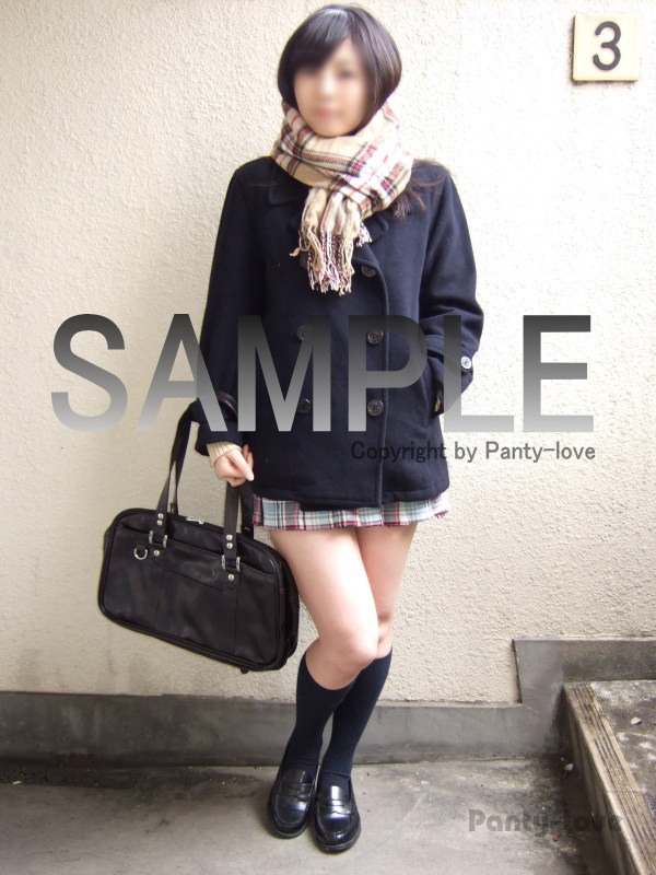 【制服女子】あや　高画質 gallery photo 1