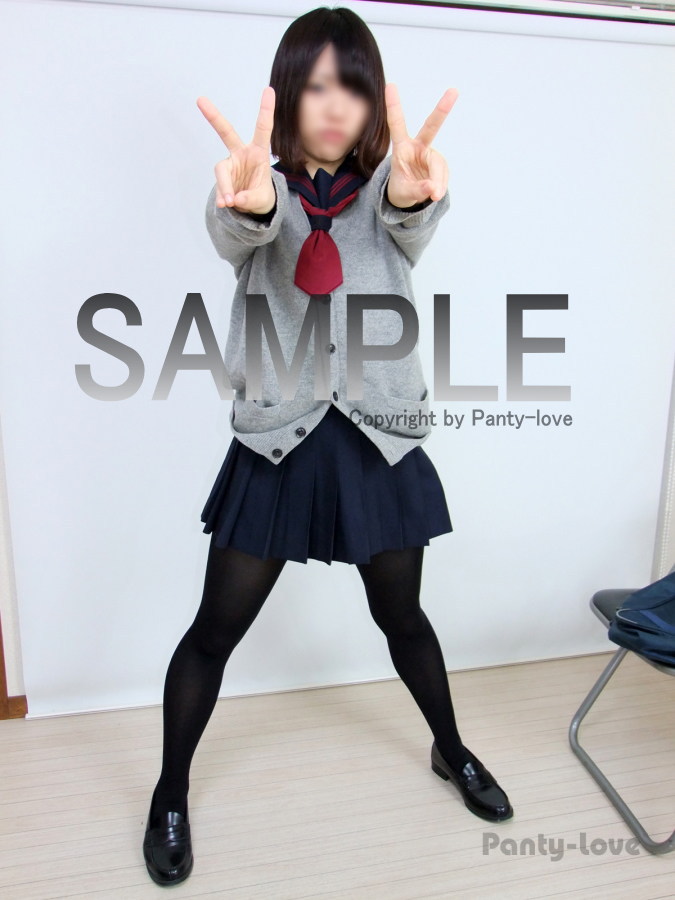 【制服女子】みか　高画質 gallery photo 1