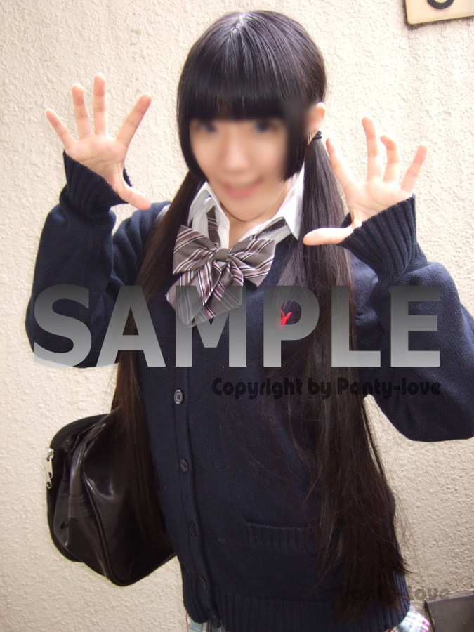 【制服女子】みこと　高画質 gallery photo 1