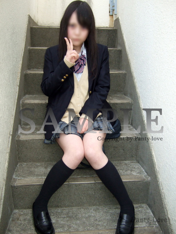 【制服女子】ちの　高画質 gallery photo 3