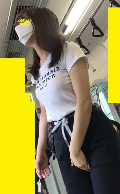 挑発的な巨乳女良至近距離視姦＾＾