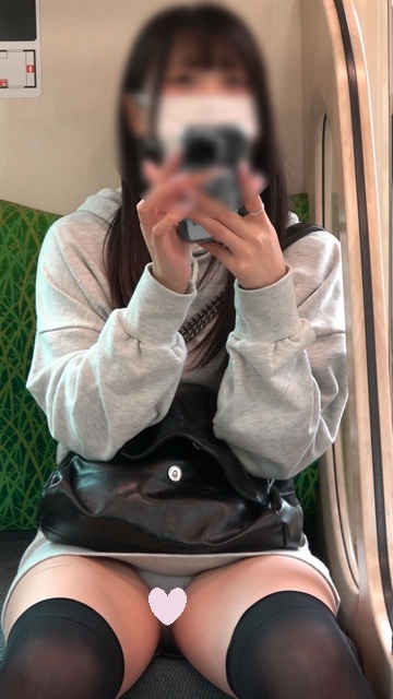 純白パ〇ツ丸見えな量産系ながら絶対かわいい[4K動画][ドアップあり]