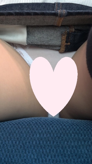 【4月5日まで顔モザなし】ショートカット断トツ１番かわいいのに透け毛パン、更に乳首ポッチまで[4K動画][顔出し][ドアップあり